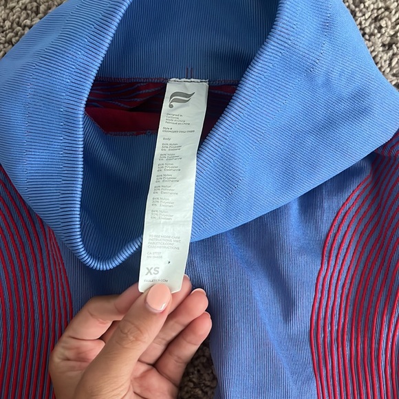 Fabletics leggings - Picture 2 of 3